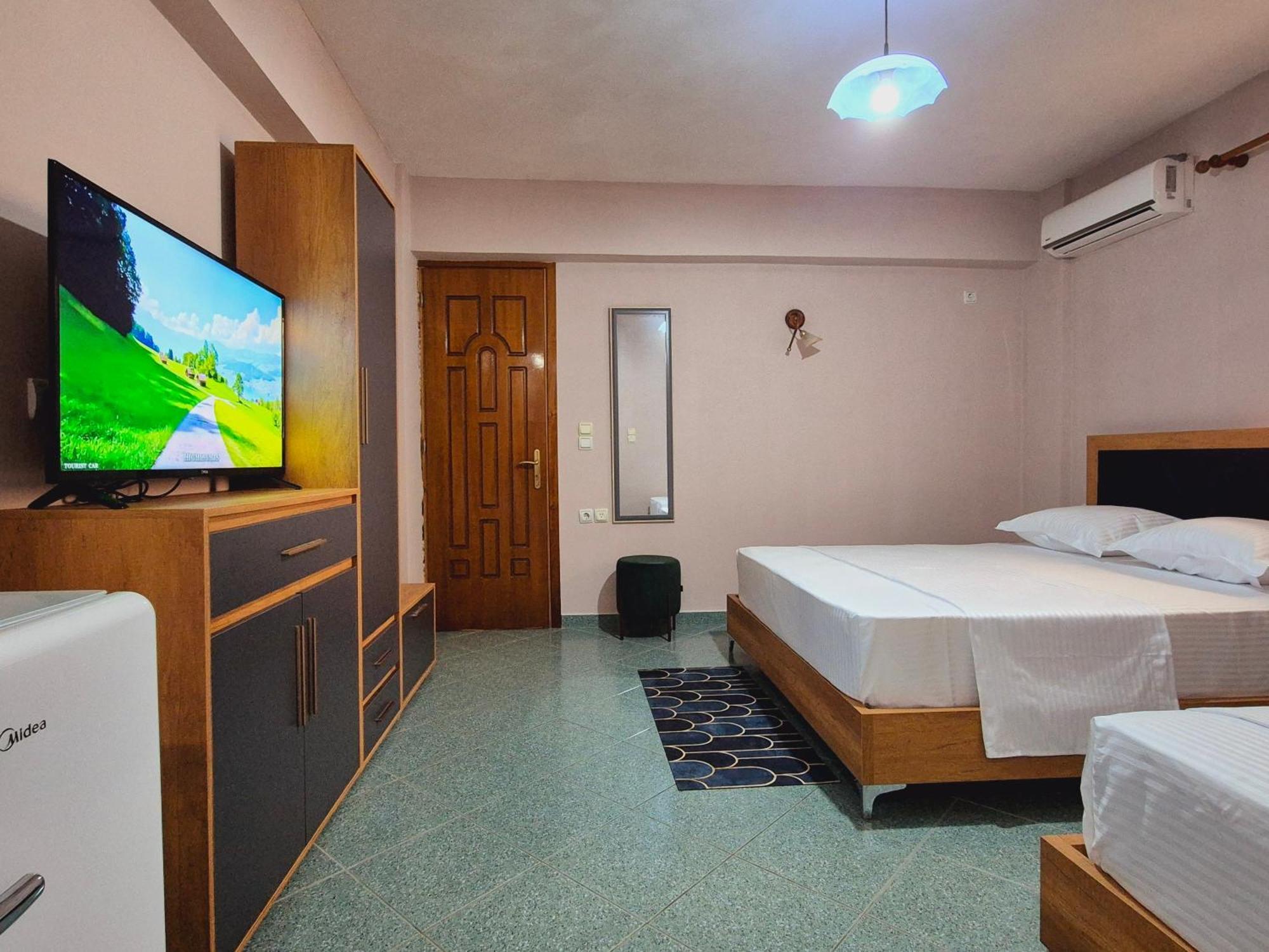 Barca Rooms Sarandë Eksteriør billede