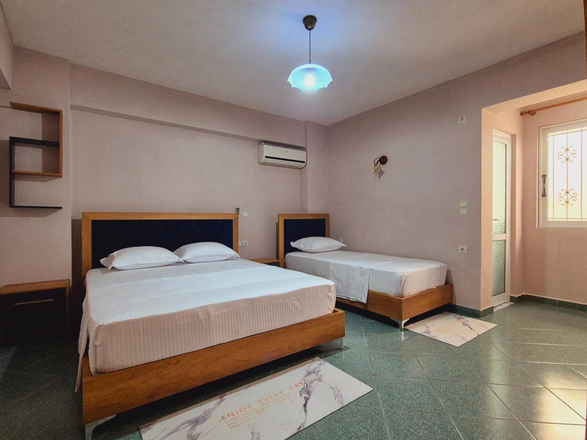 Barca Rooms Sarandë Eksteriør billede