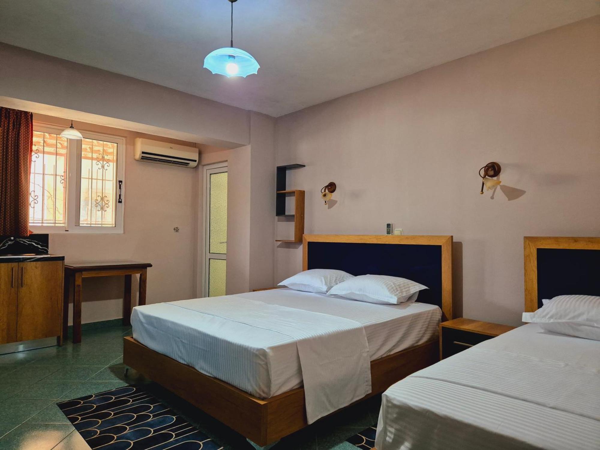 Barca Rooms Sarandë Eksteriør billede