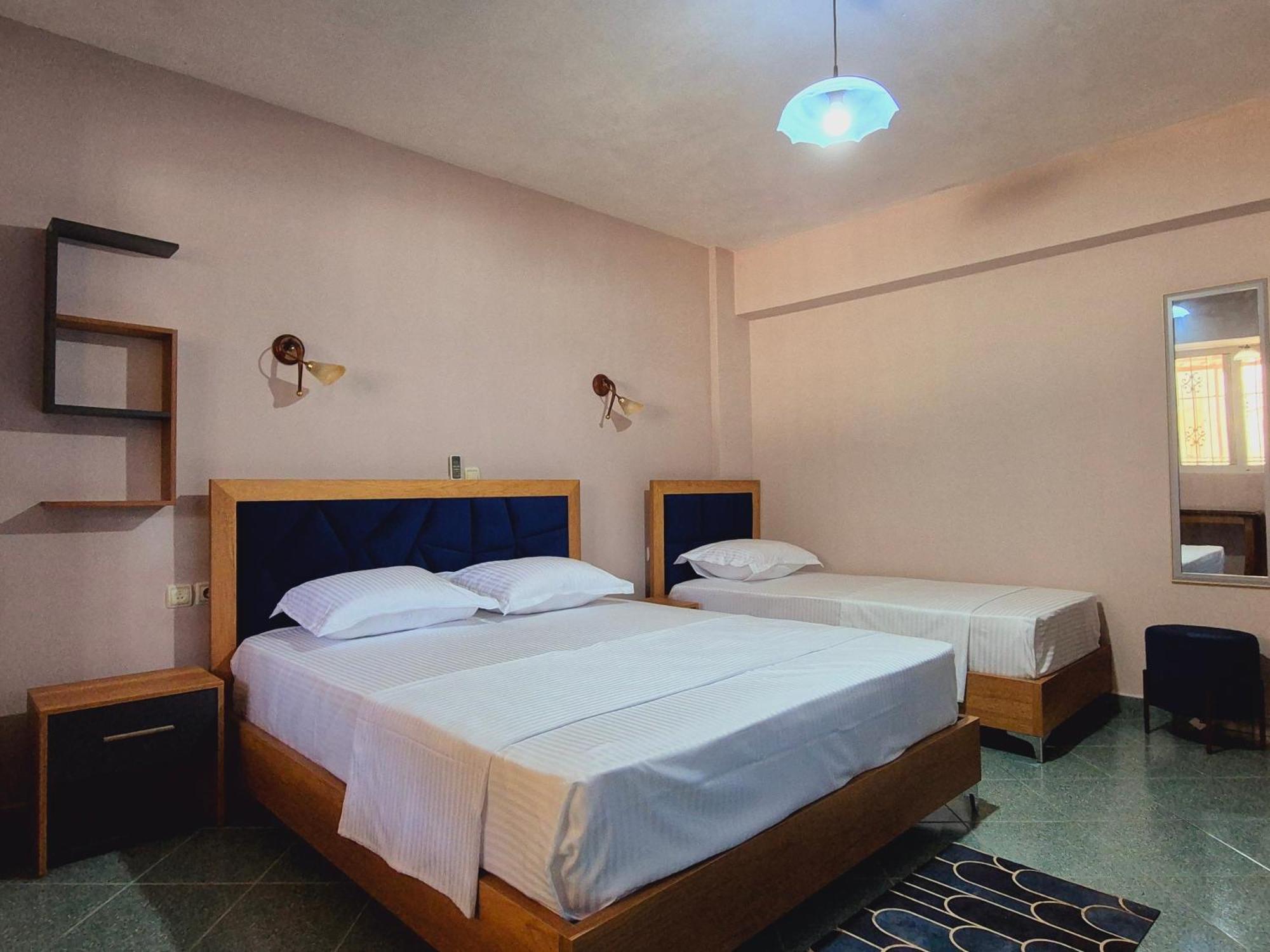 Barca Rooms Sarandë Eksteriør billede