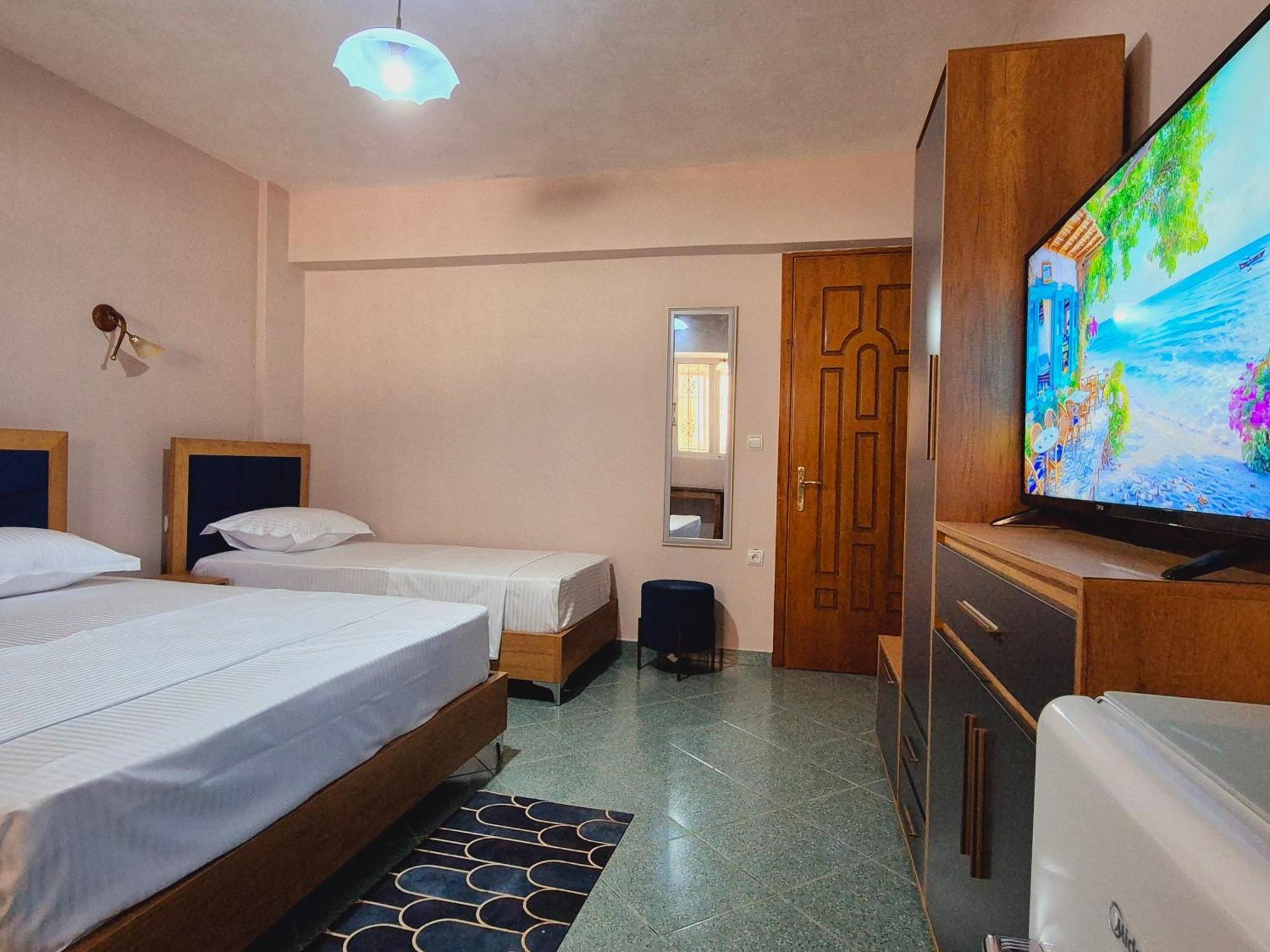 Barca Rooms Sarandë Eksteriør billede